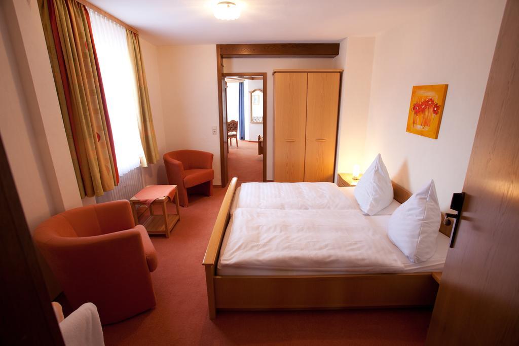 Landhotel Teuteberg Bad Arolsen Habitación foto